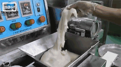 5c15f5d89fae6.gif 包馅机.gif